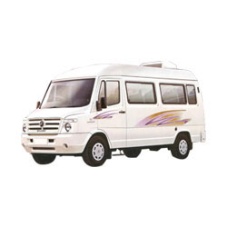 15-seater-force-traveller